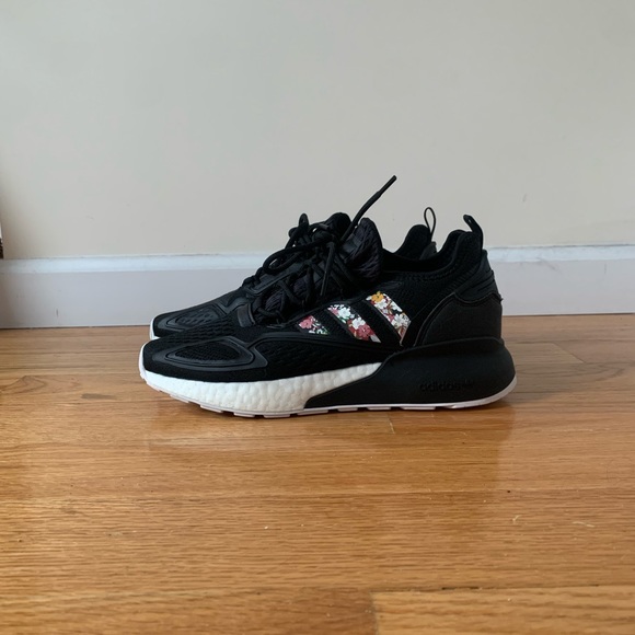 Adidas ZX 2K Boost Floral - Picture 2 of 7